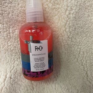 R+Co Dreamhouse Wave Spray